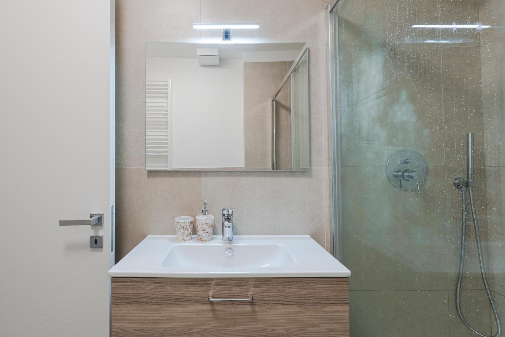 Hurban Anastasio 12 Terrace Park * Triest